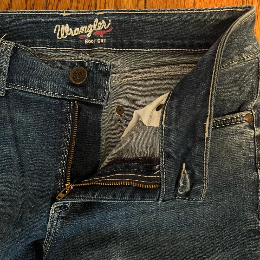 Wrangler bootcut Jeans, see size in pics - Picture 8 of 8